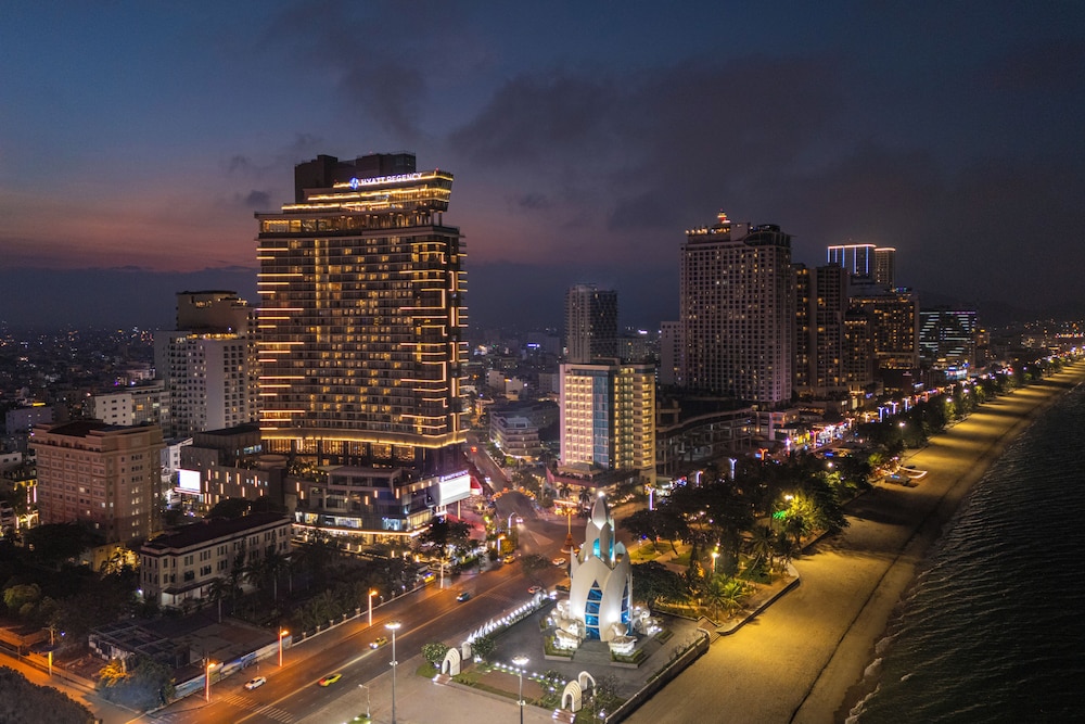 Hyatt Regency Nha Trang 2/50