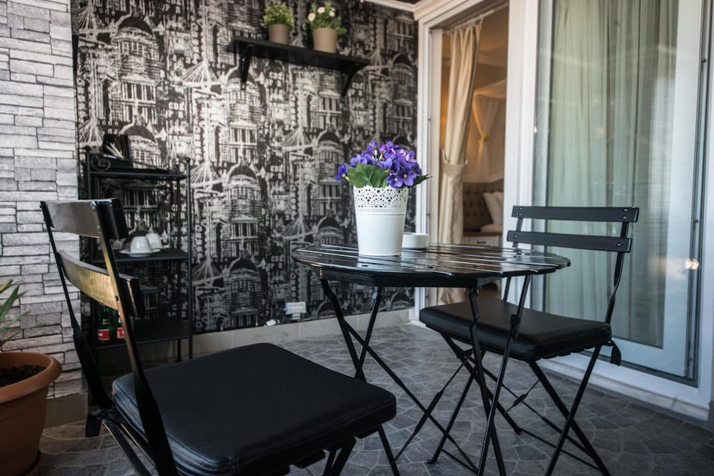 Biga Palas Hotel 49/53