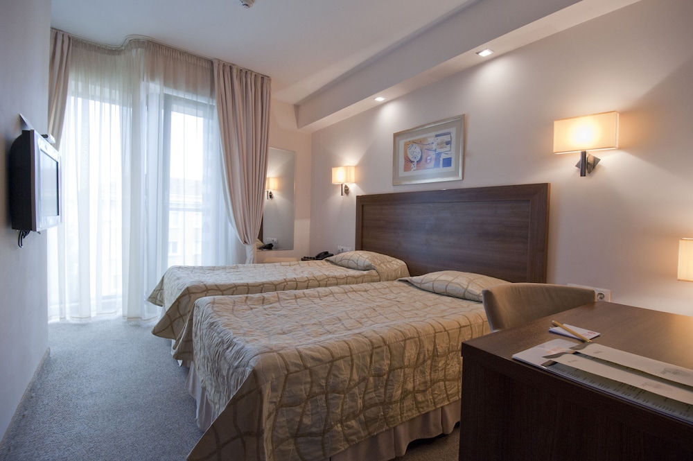Hotel Burgas 13/35