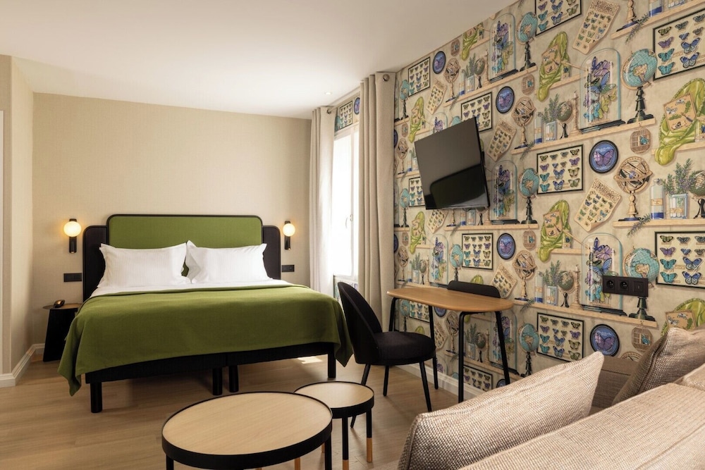 Le 46 Hotel 37/70