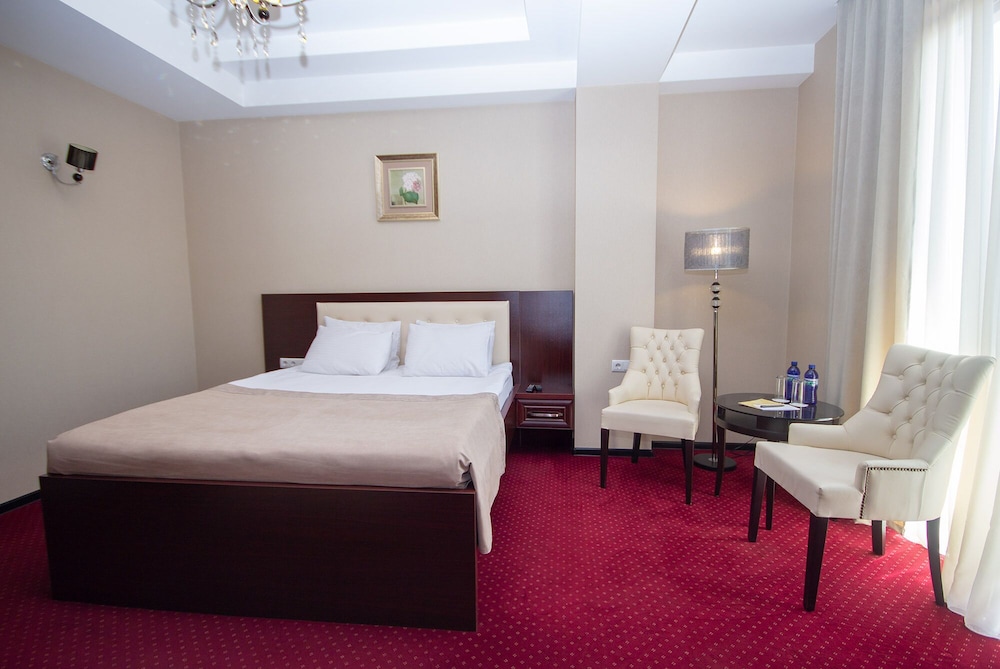 Marionn Hotel 53/118