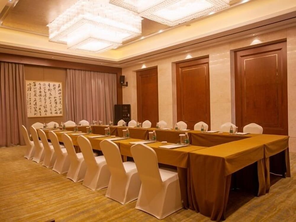 Changde Liuyuan Jinjiang Hotel 11/22