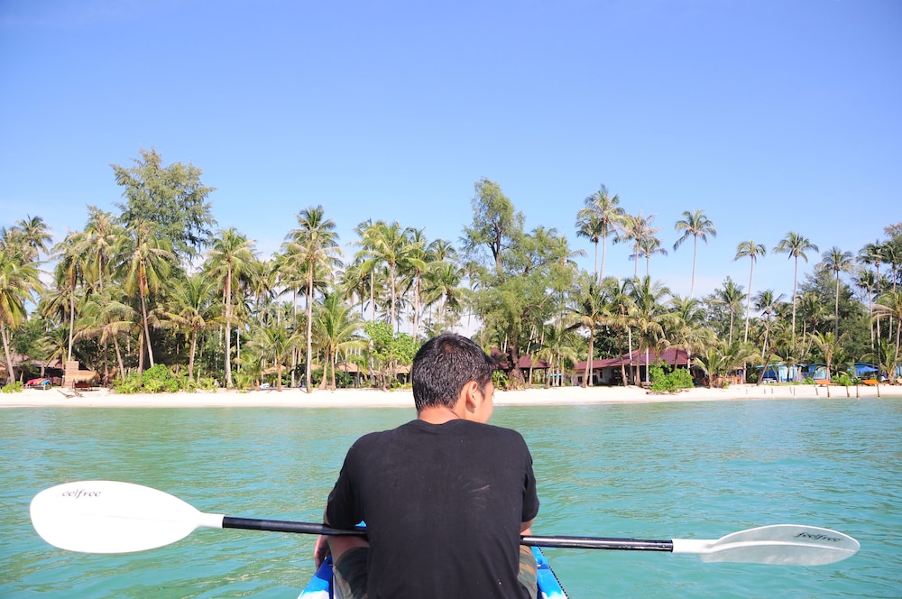 Medee Resort 34/70