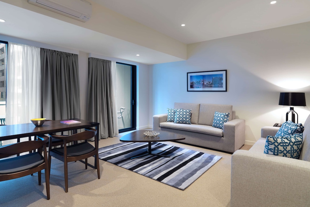 Wyndham Hotel Melbourne 28/37