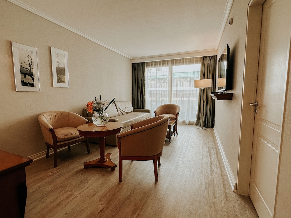 Blank Hotel Recoleta 60/77