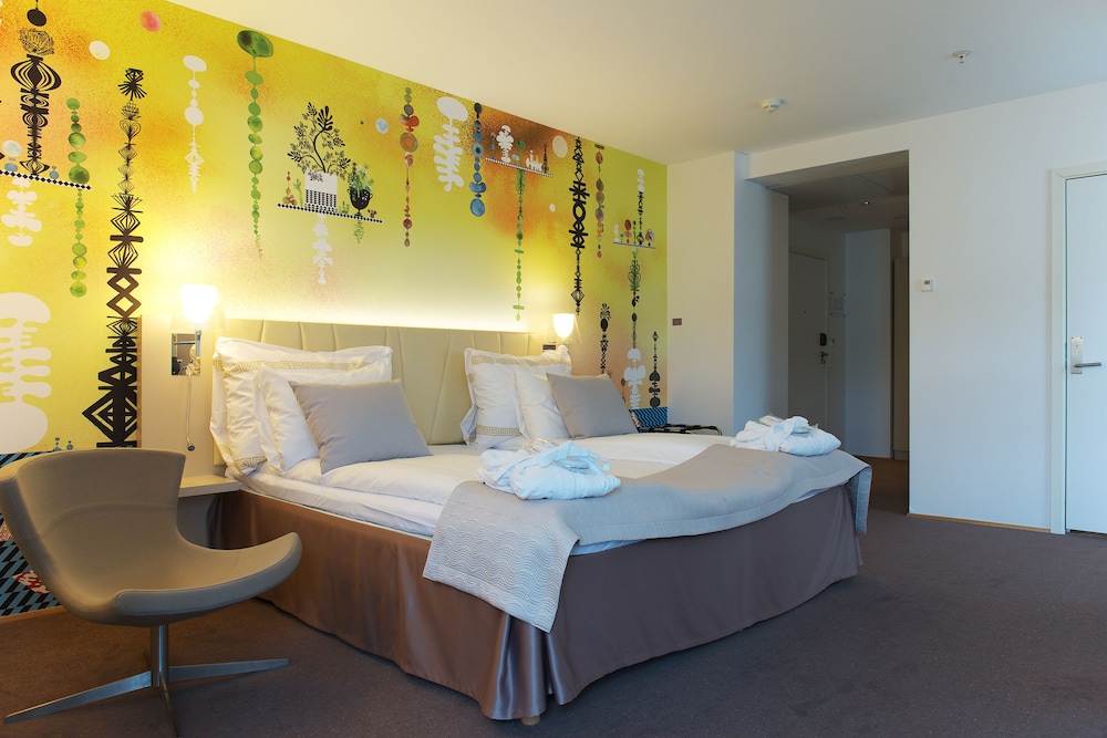 QUALITY HOTEL WATERFRONT 15/47