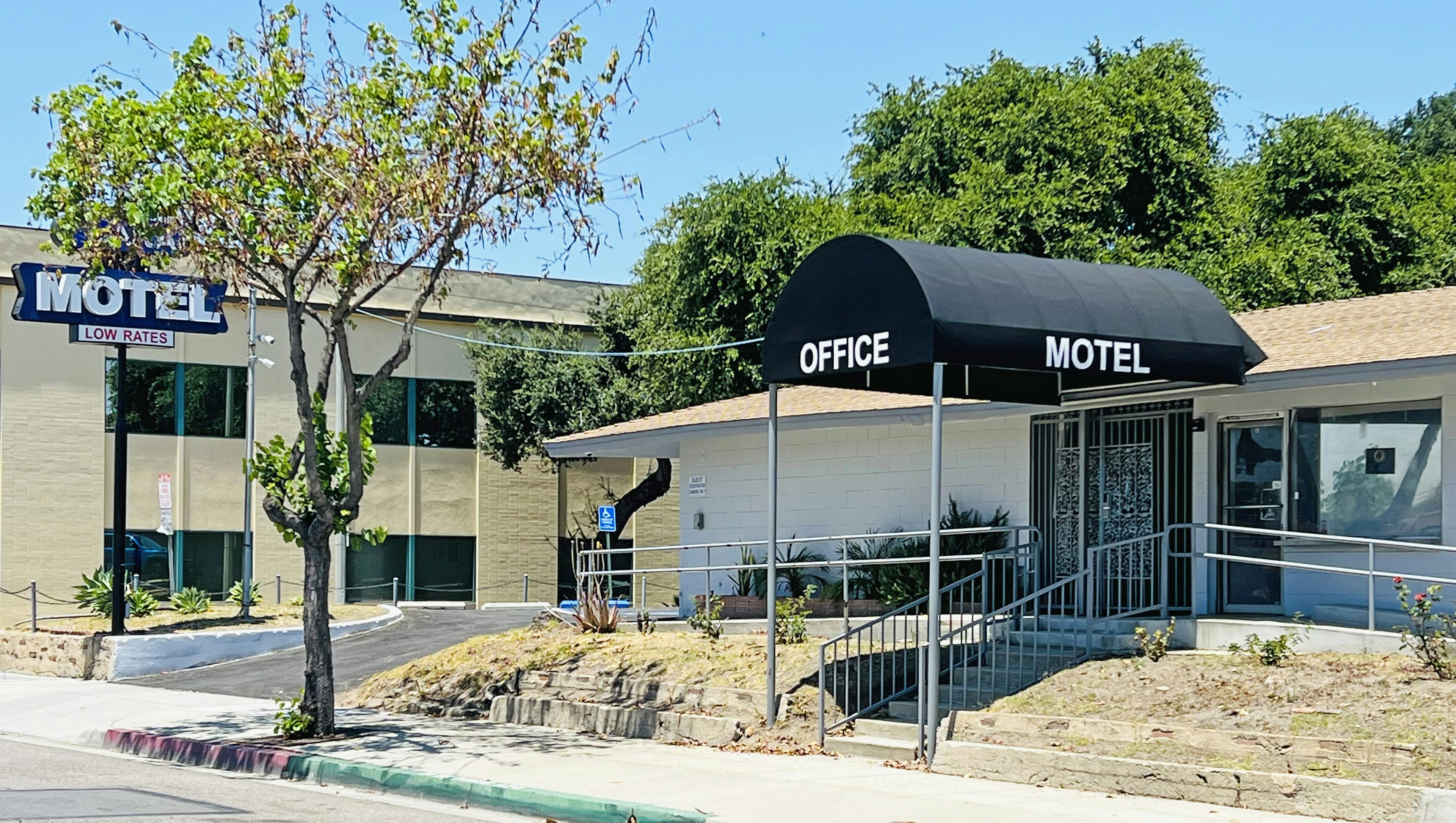 Lanai Motel 2/7