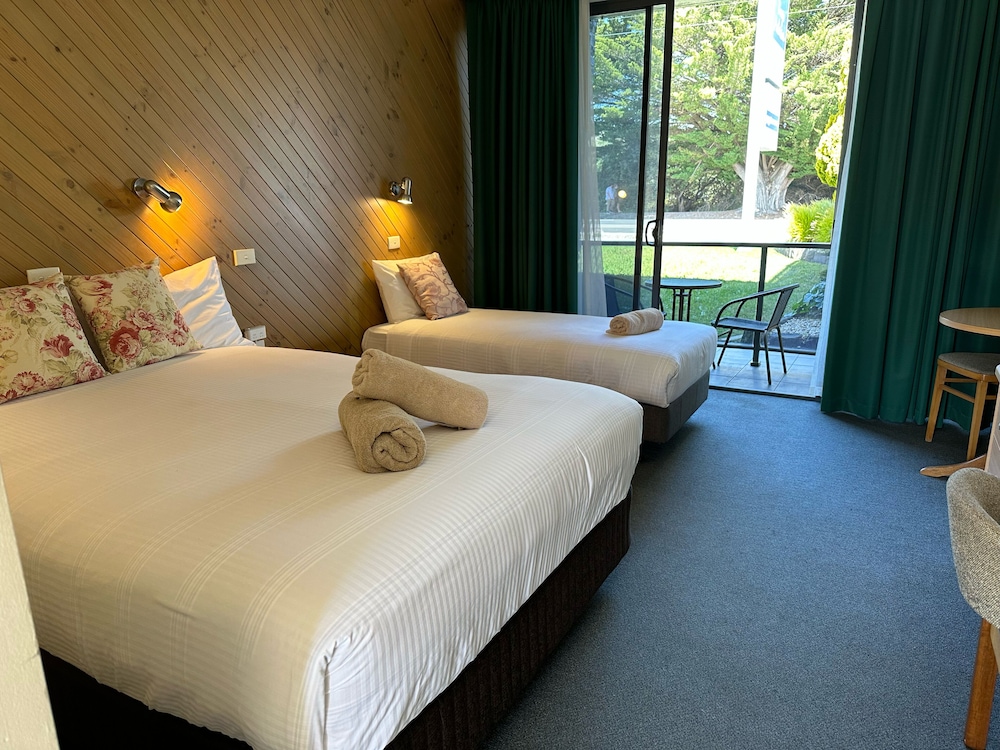 BANJO PATERSON MOTOR INN 14/50