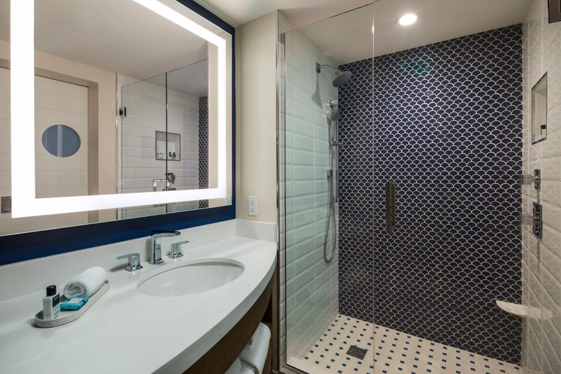 Hutchinson Shores Resort Spa 52/52