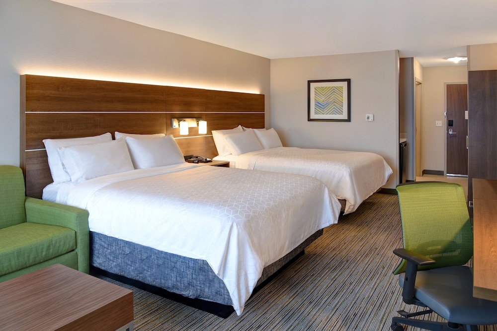 Holiday Inn Express And Suites Ottawa 11/50