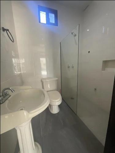 Hostal 230 37/38
