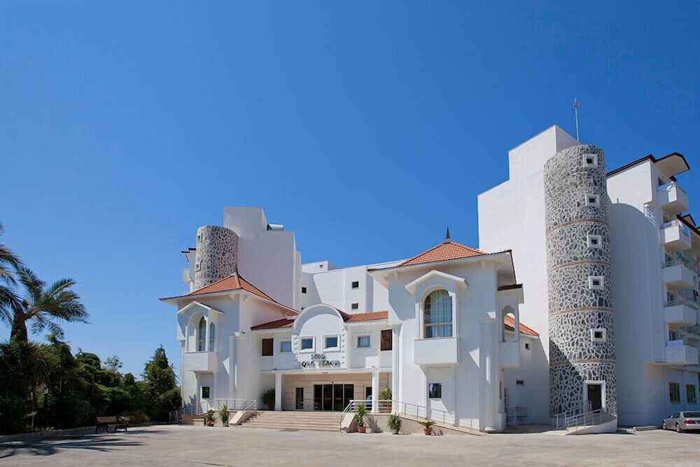 Serenis Hotel in SIDE