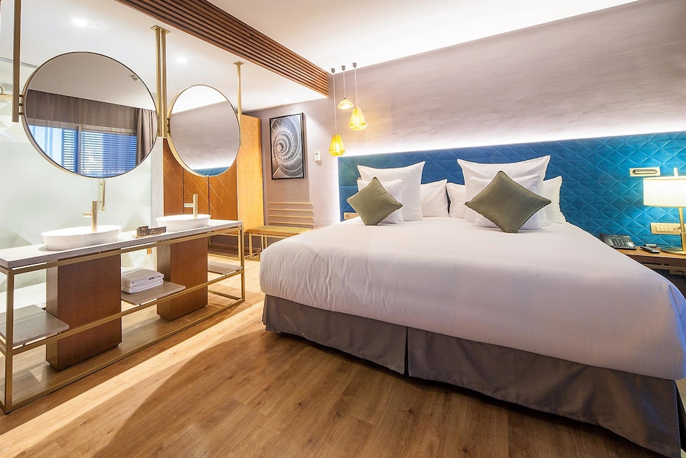 Barcelo Anfa Casablanca 12/50