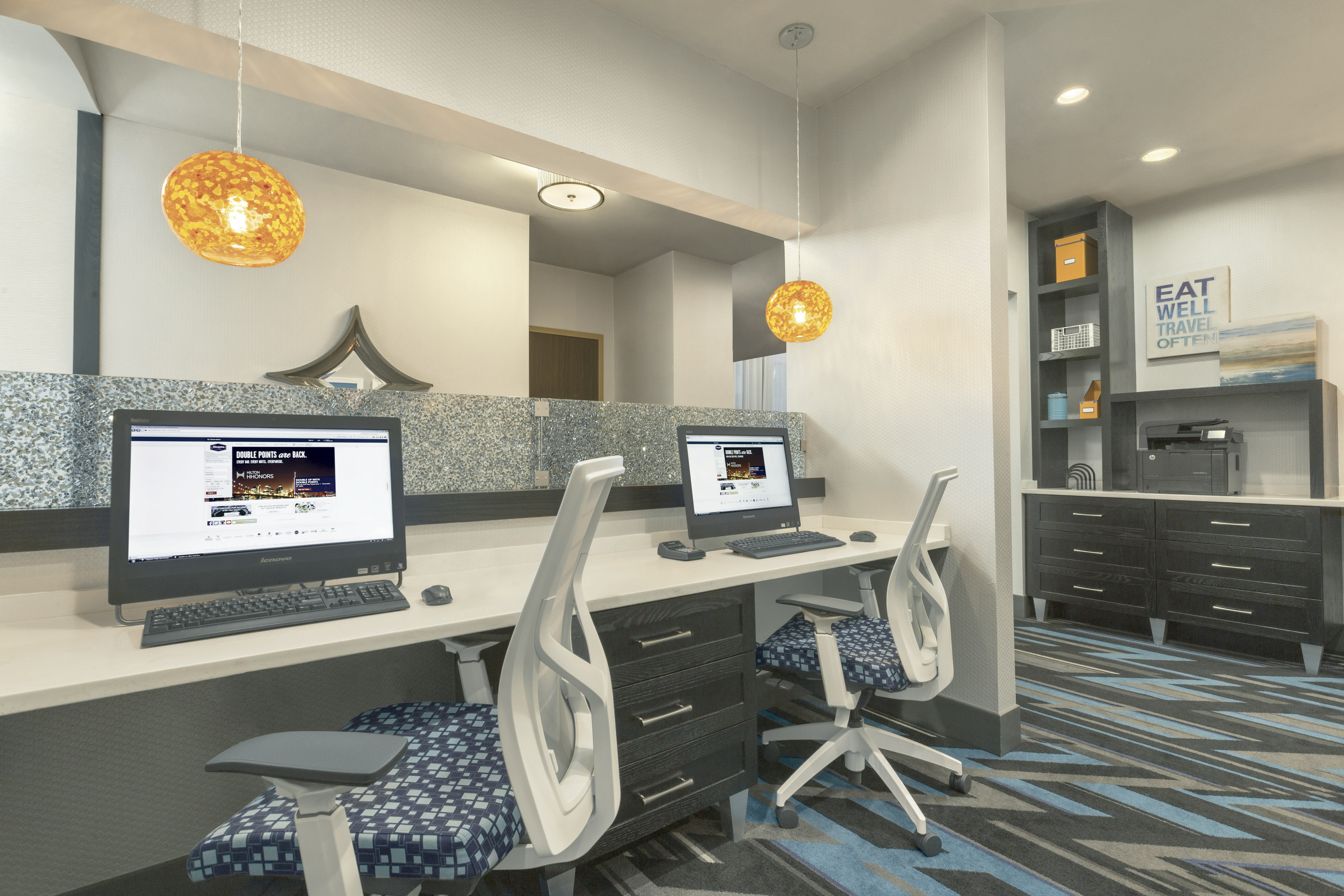 Hampton Inn & Suites Herndon - Reston 36/42