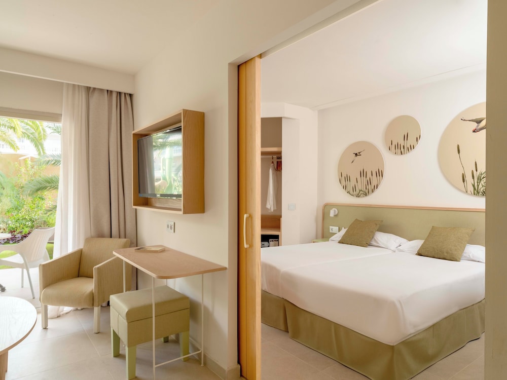 Premium, Family, Twin Beds, Shared Terrace