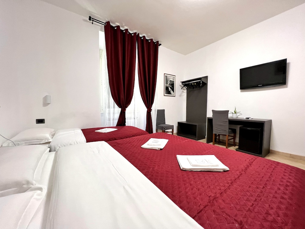 Hotel Termini 3/34