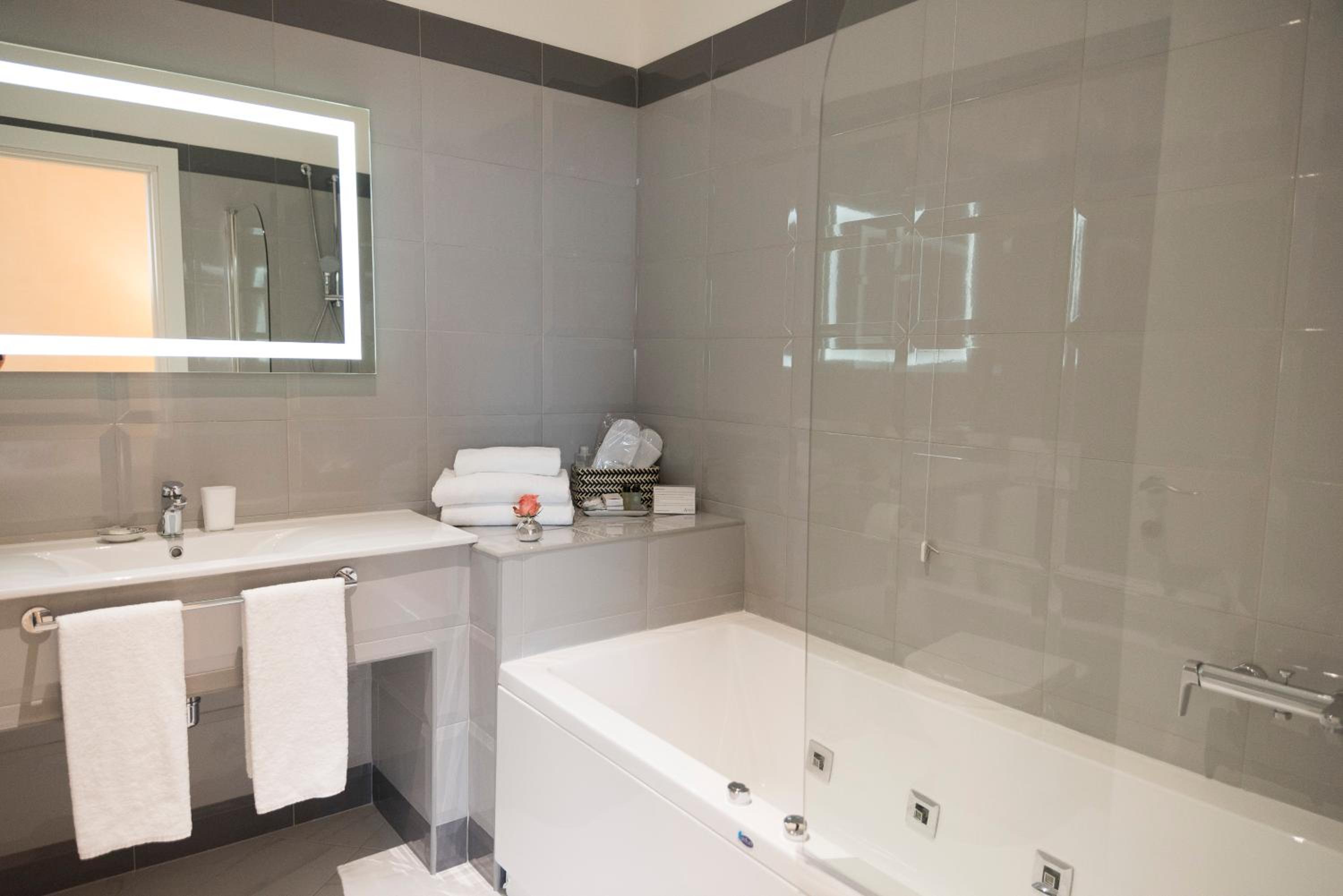 غرفة سوبيريور بسرير مزدوج، Hotel Altavilla 4/5