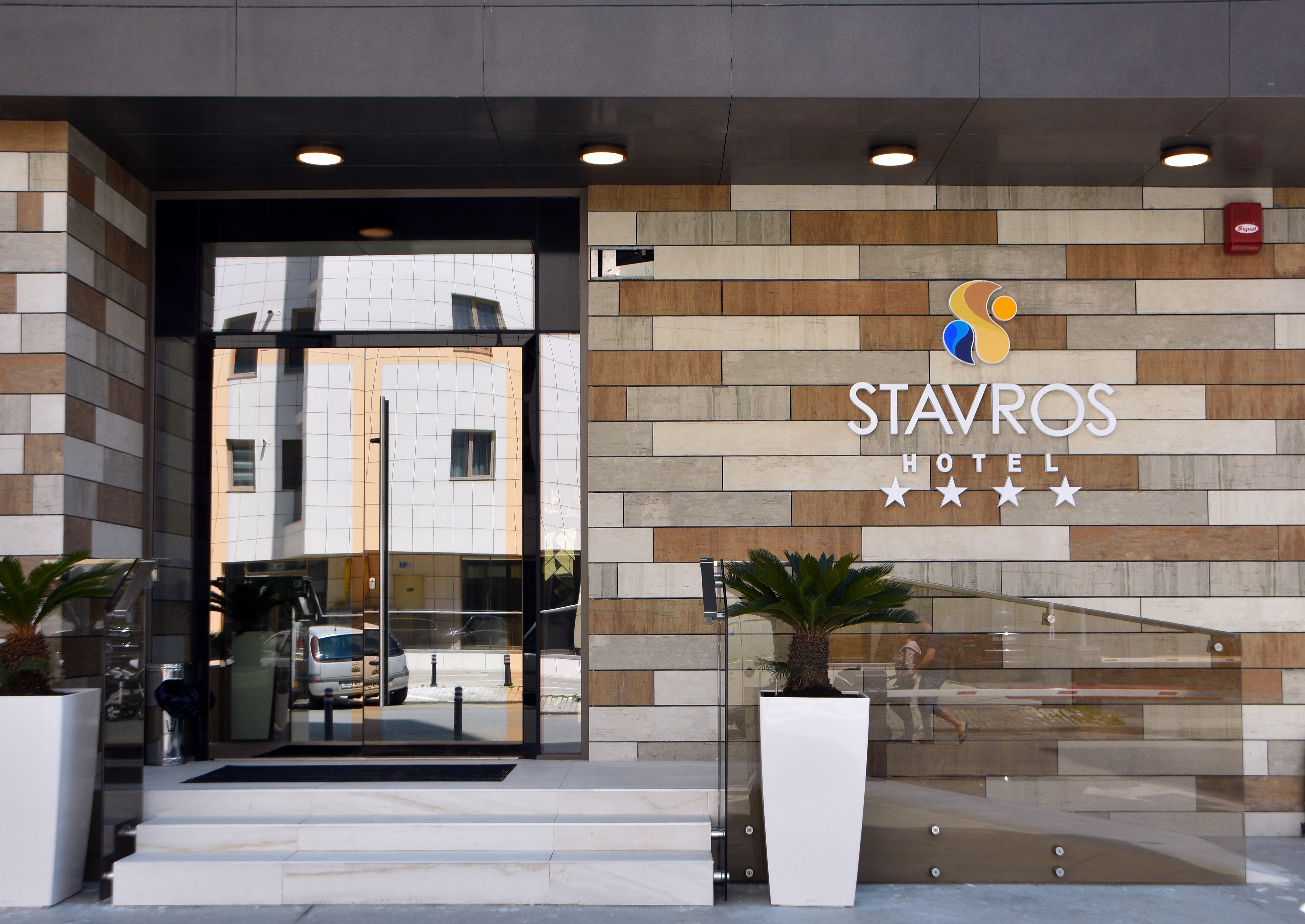Stavros 2/50