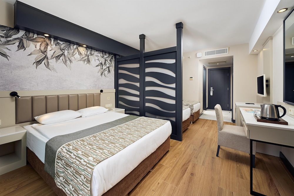 Seaden Sea World Resort & SPA 16/50