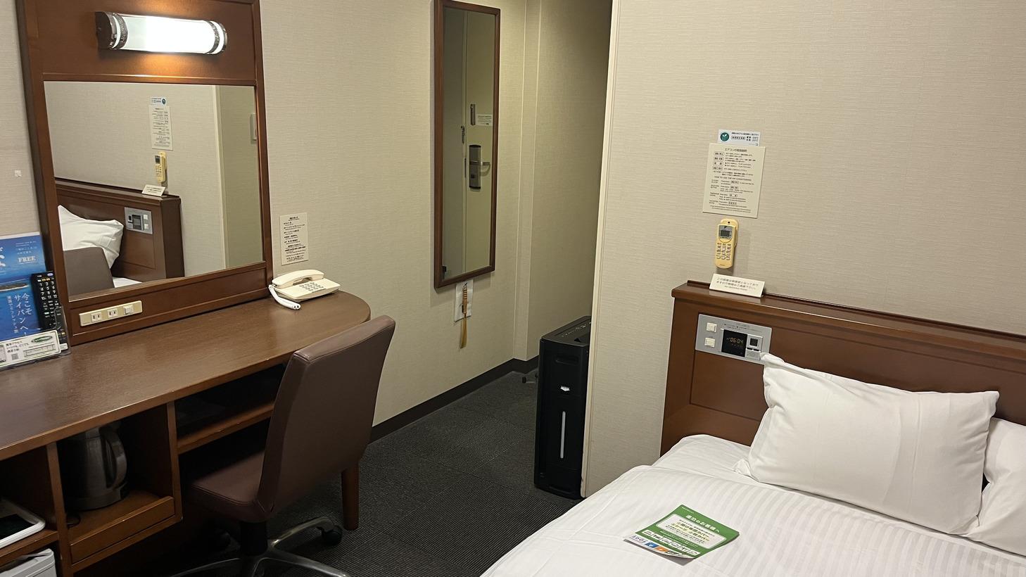 Semi Room, Standard, Semi Double Bed, Smoking