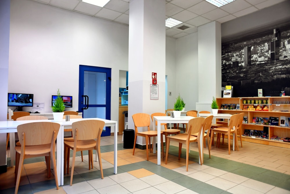 WARSAW HOSTEL CENTRUM 60/73