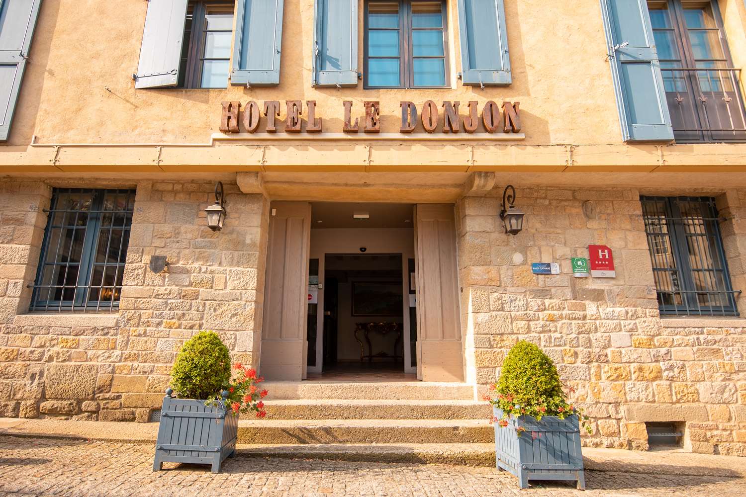 Hotel Le Donjon Coeur de La Cite Medievale 2/53