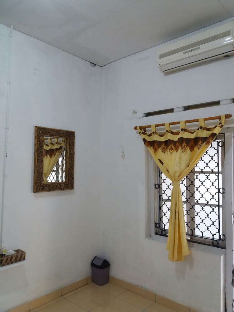 Ndalem Diajeng Homestay 17/25