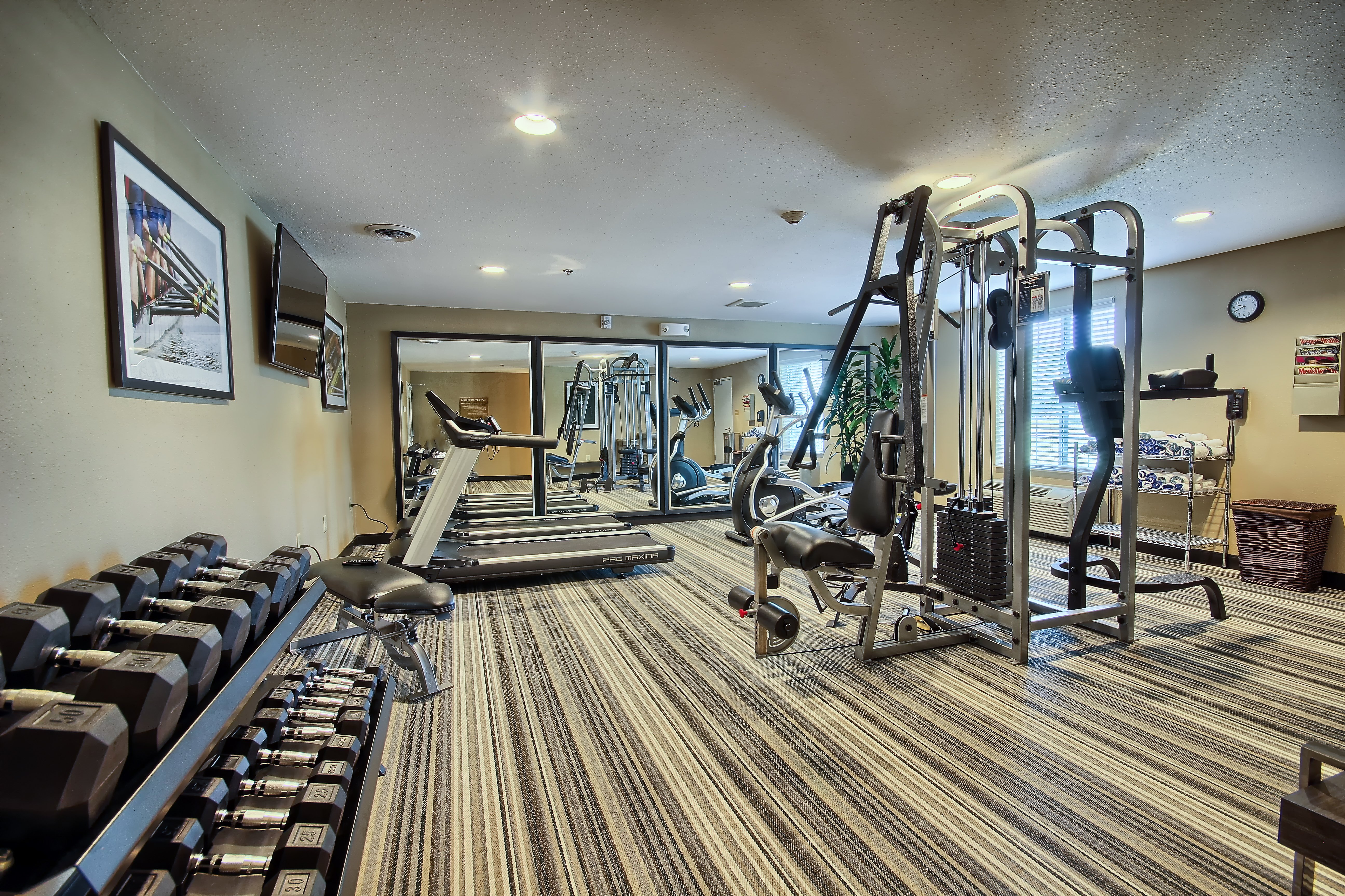 CANDLEWOOD SUITES COLUMBUS - GROVE CITY 15/40
