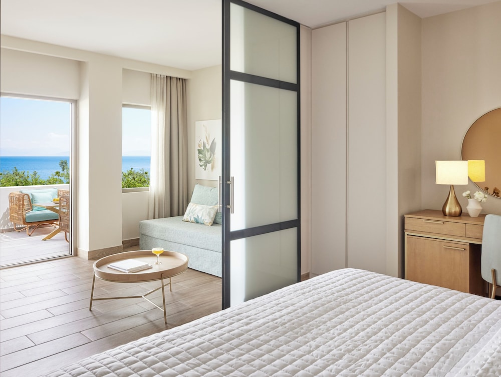 Garden, Superior, Family, Double Bed, Sea View, 2 Sofa