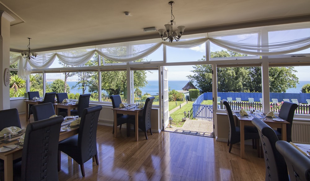 Luccombe Manor Country House Hotel 77/96