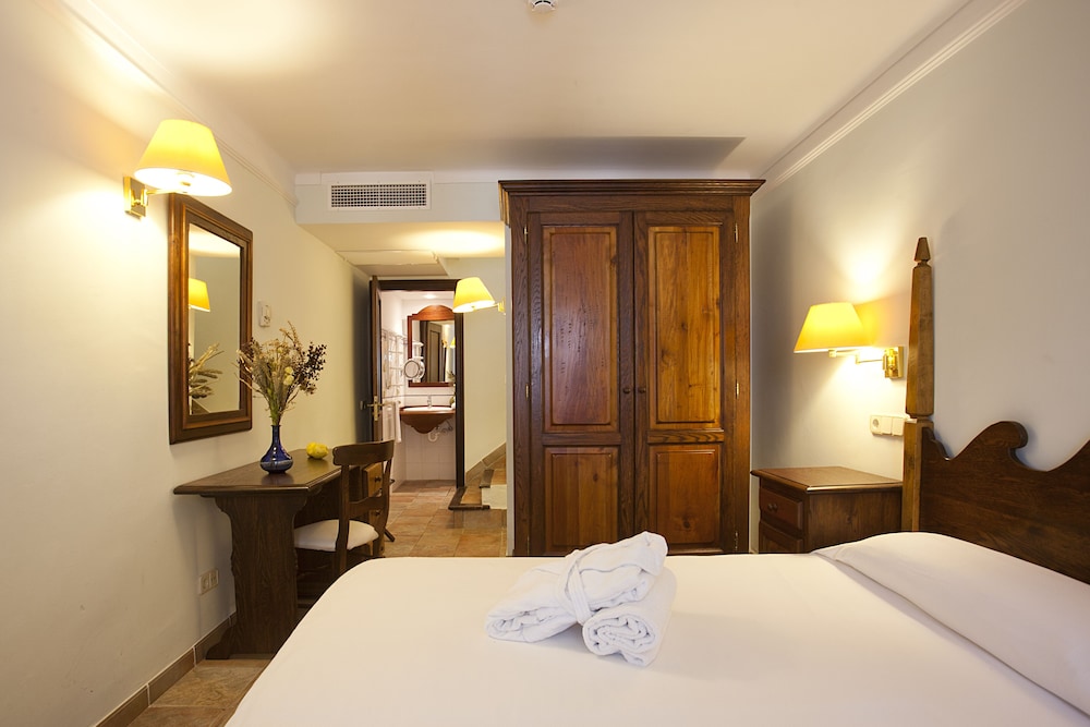 Hotel Cala Sant Vicenc - Adults Only 7/60