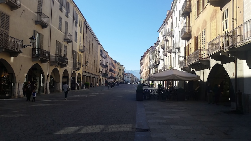 Hotel Palazzo Lovera 61/63