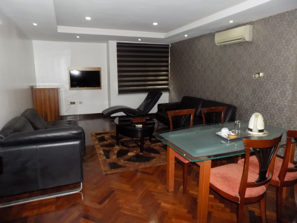 Pelican Hotel Lekki 31/43