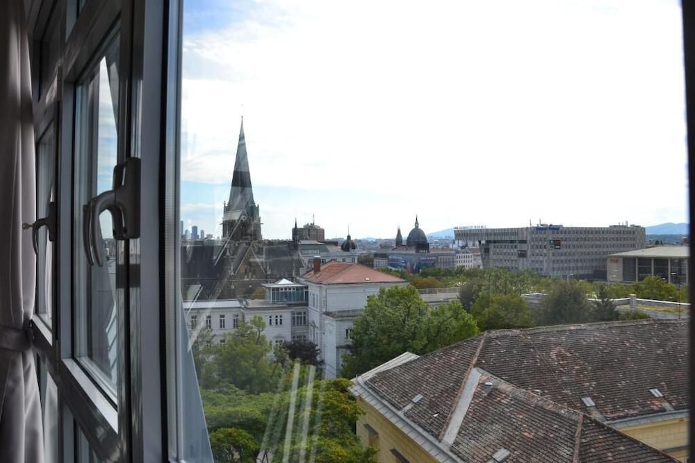 Apollo Hotel Vienna 41/50