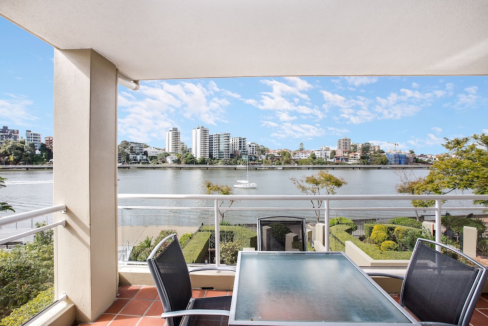 Bridgewater Terrace 1/54