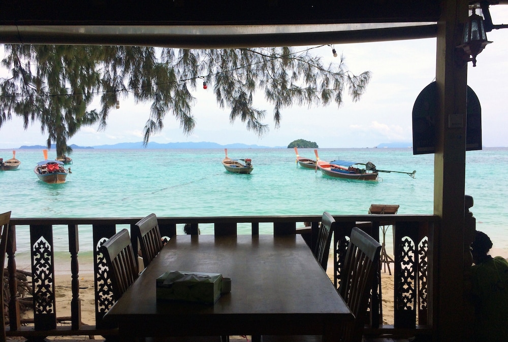 Coco Beach Bungalows 66/77