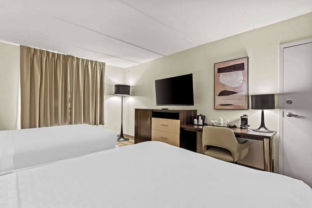 Sonesta Essential Orlando 17/49