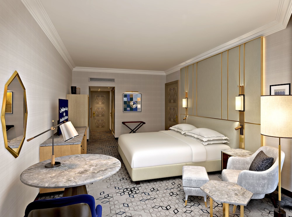 غرفة بريميوم بسريرين منفصلين، هيلتون جدة(Jeddah Hilton) 3/5
