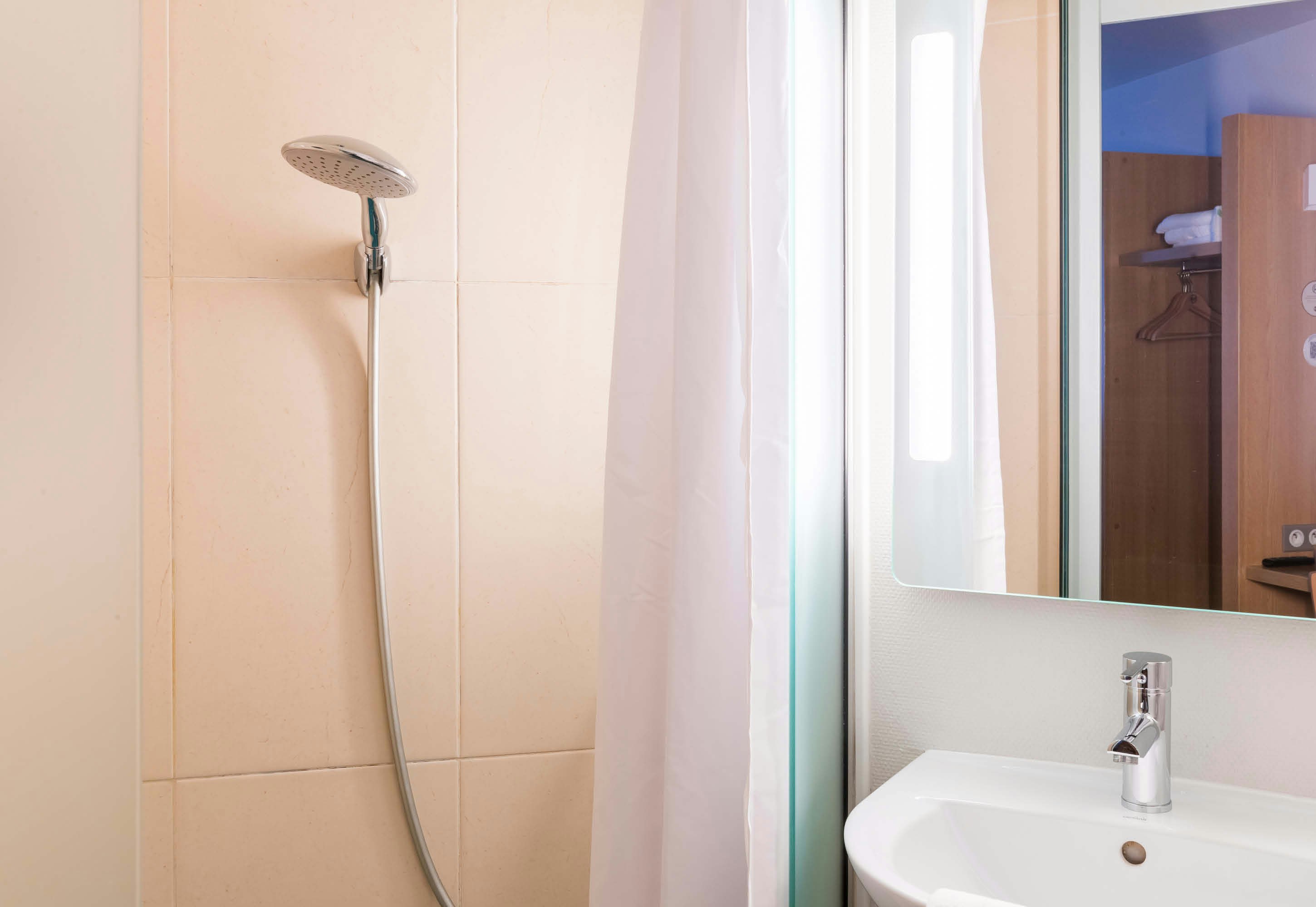 B&B Hotel Bourges 1 27/27