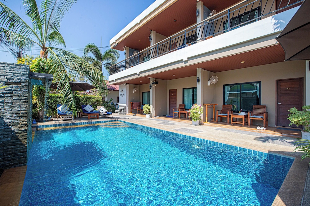 Happy Eight Resort Phuket 6/45