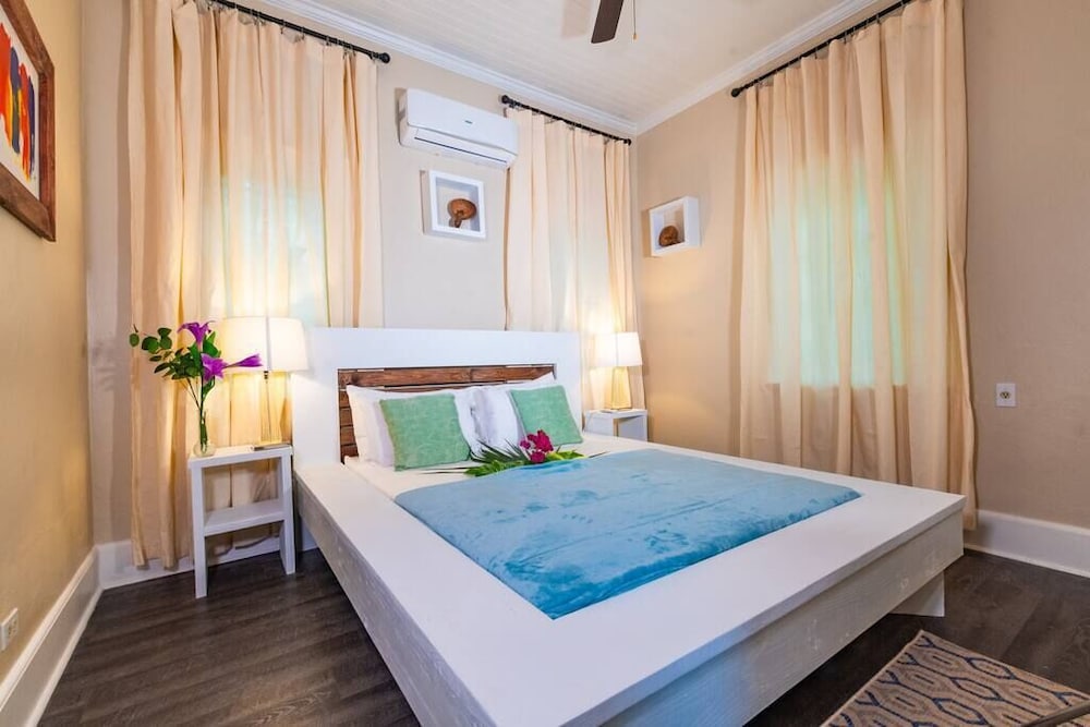 Blue Ocean Village 15/50