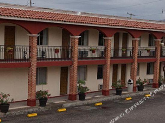 Hotel Chula Vista 4/17