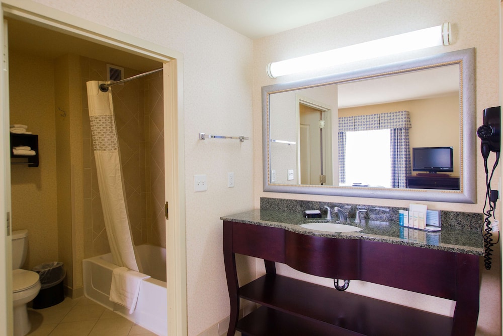 Hampton Inn Suites Natchez 27/78