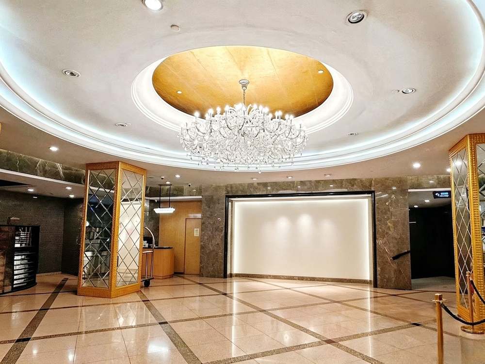 Metropark Hotel Macau 12/60