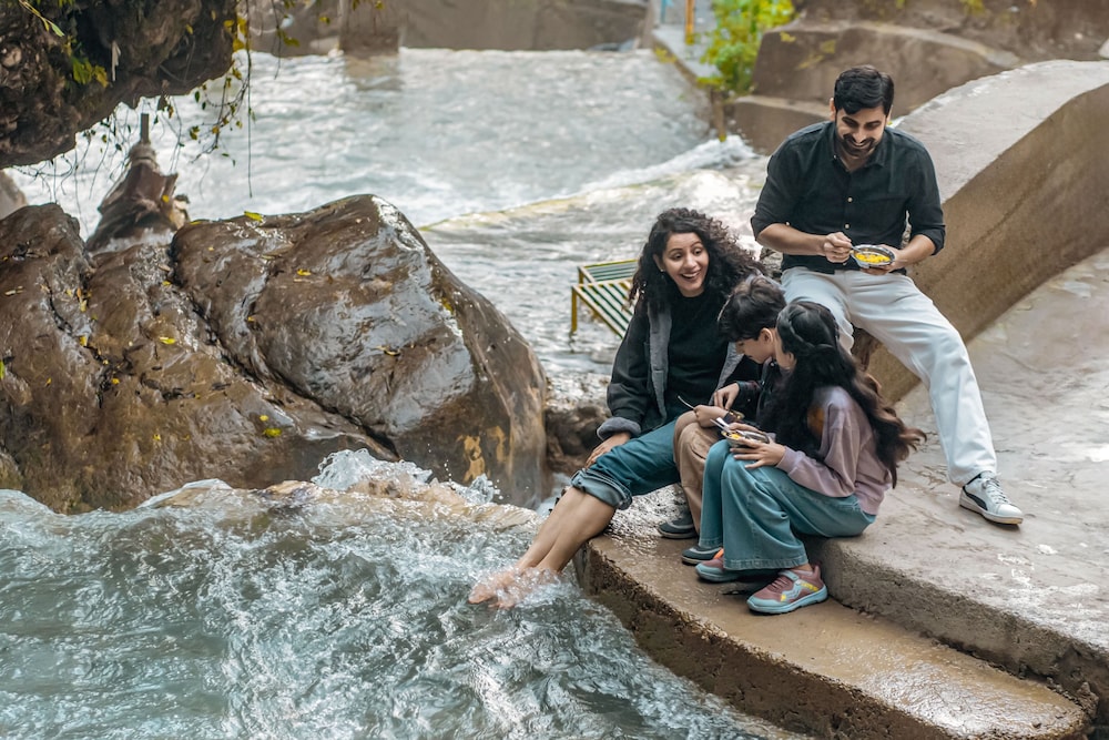 Country Inn Premier Pacific Mall Road Mussoorie 29/60