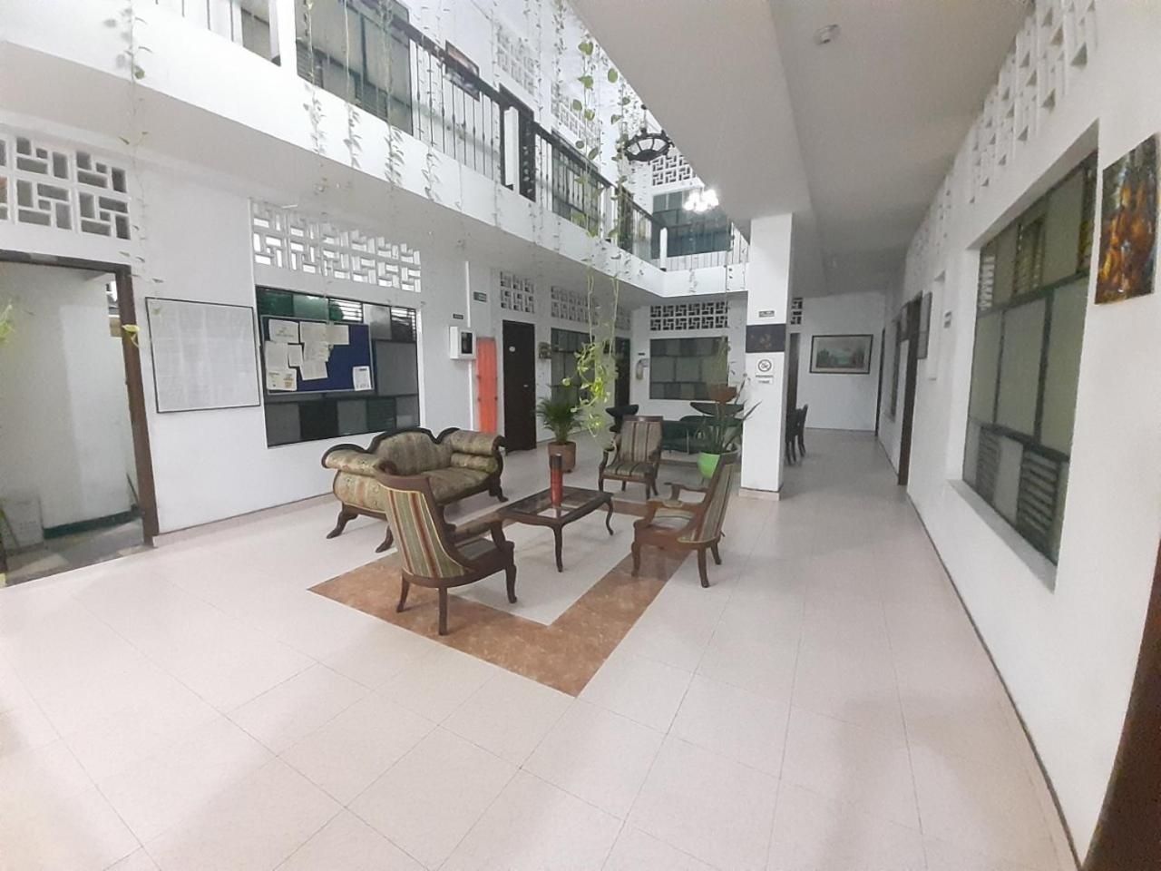 Gran Hotel El Cedro 38/50