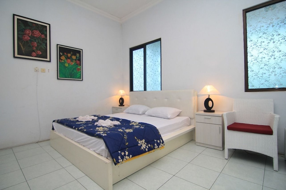 Hotel Boegenviel Syariah 14/32