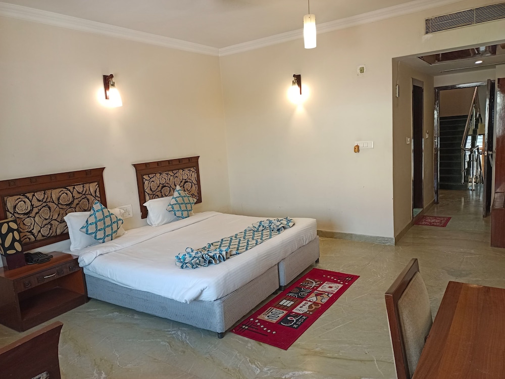 Hotel Taj Darbar 13/45