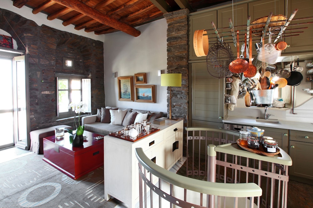 Tinos E Houses 22/50