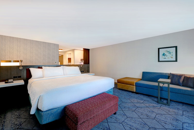 Hilton Garden Inn Cedar Rapids 6/28